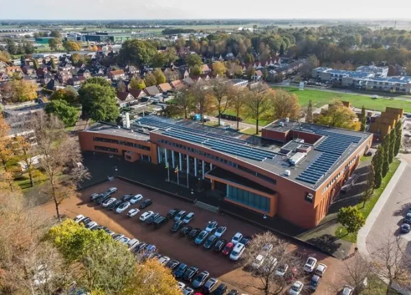 Verduurzamingsslag Gemeentehuis Twenterand